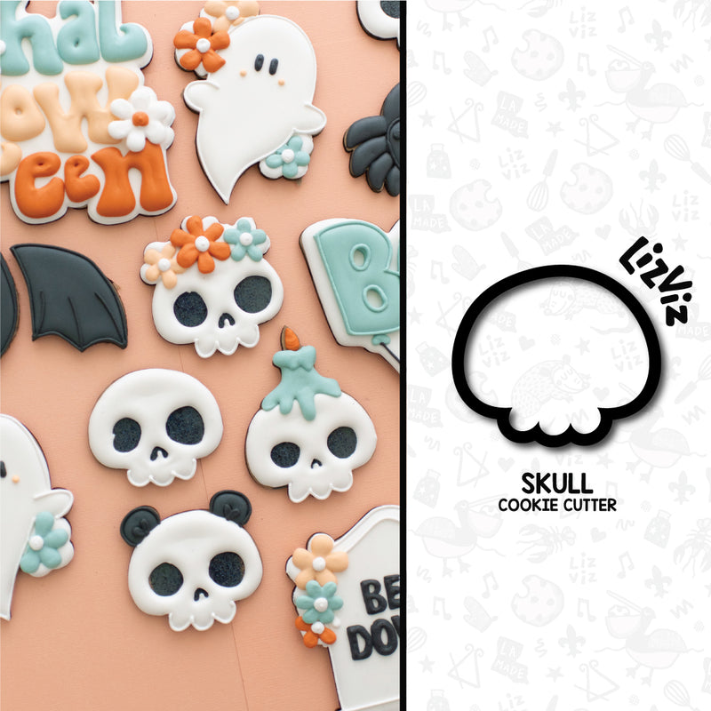 Simple Skull cookie cutter. Halloween Cookie Cutter. With Stamp. Groovy Halloween.